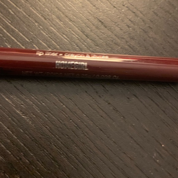 Kat Von D Everlasting Lip Liner - Picture 2 of 2